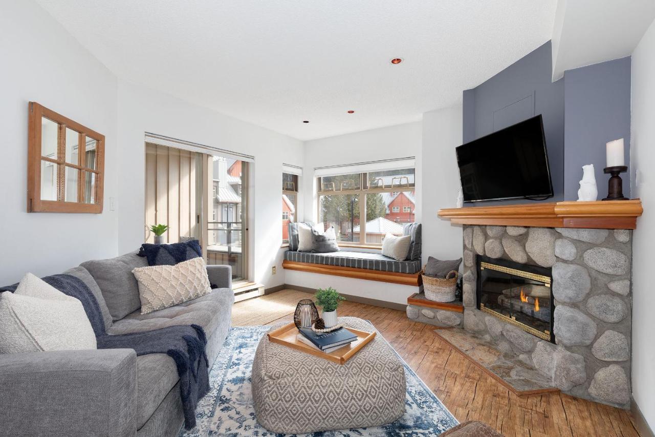 Apartamento Slopeside Whistler Creek Exterior foto